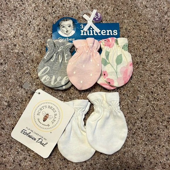 Baby Mittens Bundle - Picture 1 of 4